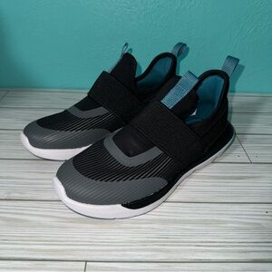 NWOT Kids Silver Slip-On Performance Sneaker All In Motion Sz 3 Boy Black Silver